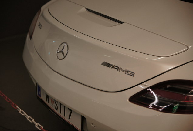 Mercedes-Benz SLS AMG Roadster