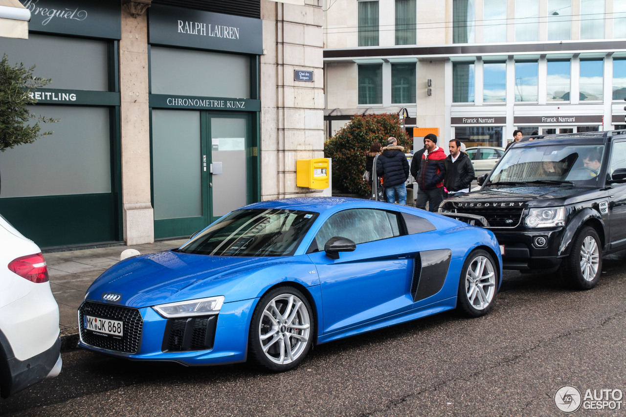 Audi R8 V10 Plus 2015