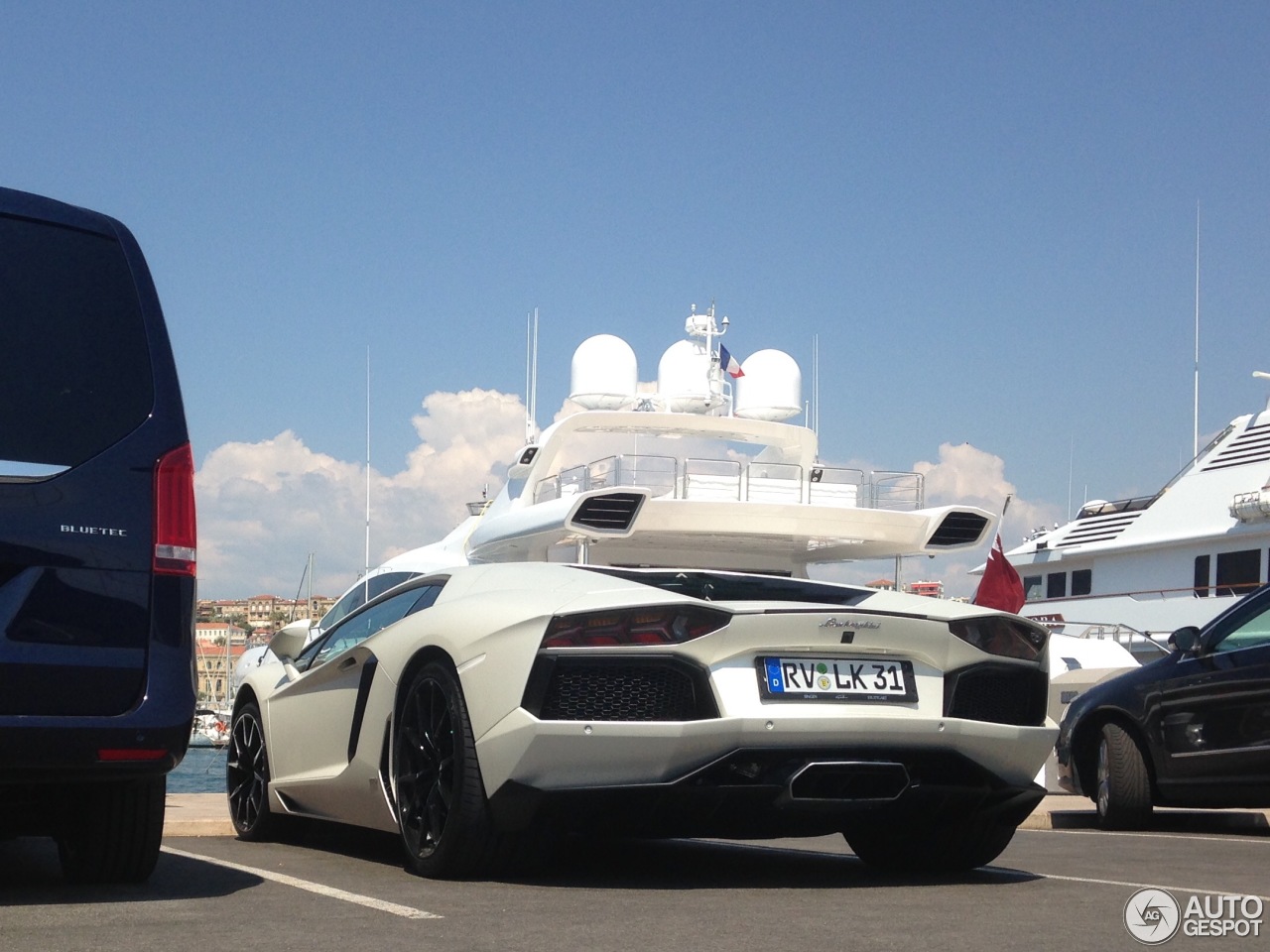 Lamborghini Aventador LP700-4