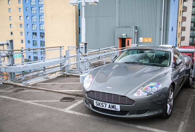 Aston Martin DB9