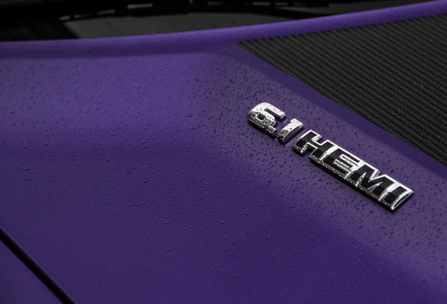 Dodge Challenger SRT-8 Plum Crazy Limited Edition