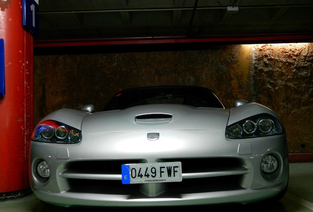 Dodge Viper SRT-10 Roadster 2003