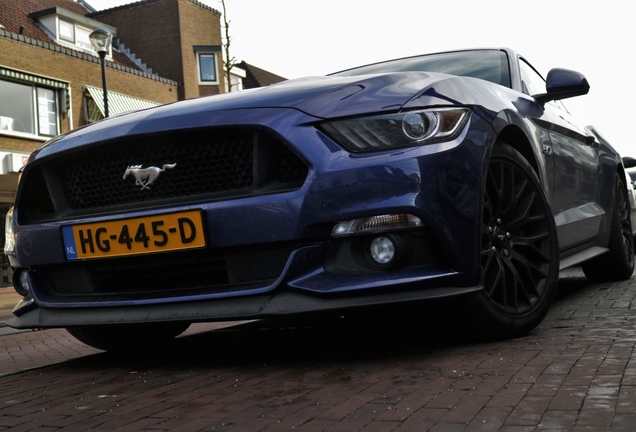 Ford Mustang GT 2015