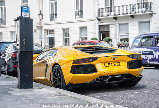 Lamborghini Aventador LP700-4