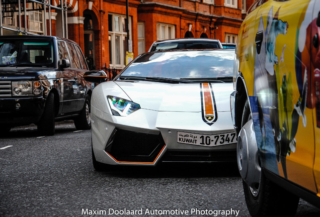 Lamborghini Aventador LP700-4 Roadster