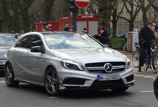 Mercedes-Benz A 45 AMG