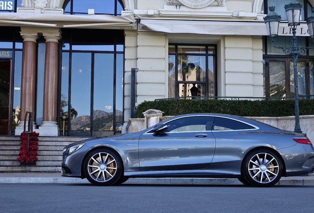 Mercedes-Benz S 63 AMG Coupé C217