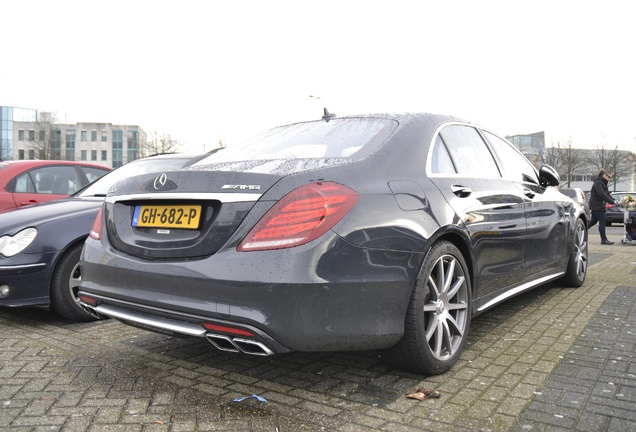 Mercedes-Benz S 63 AMG V222