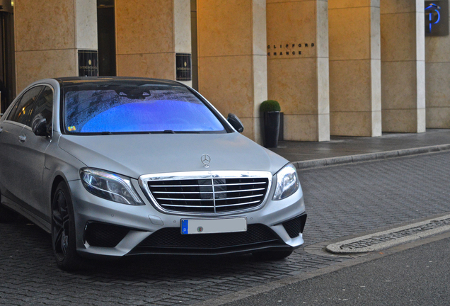 Mercedes-Benz S 63 AMG V222