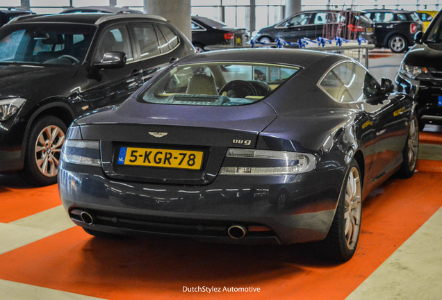 Aston Martin DB9