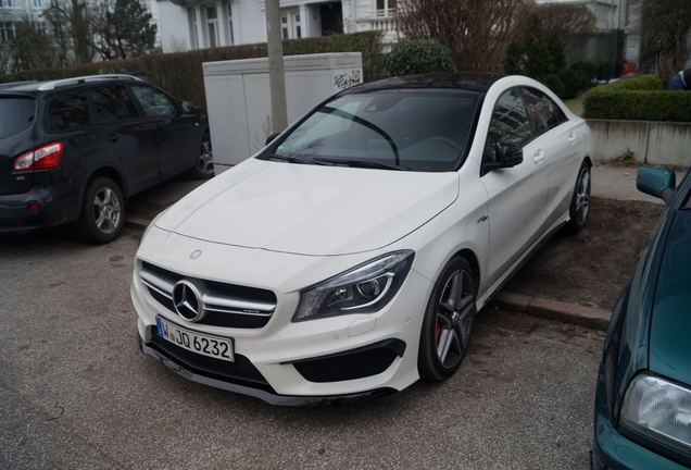 Mercedes-Benz CLA 45 AMG C117