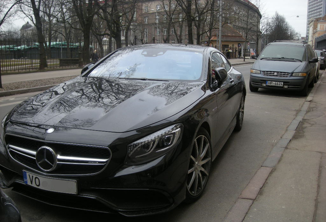 Mercedes-Benz S 63 AMG Coupé C217