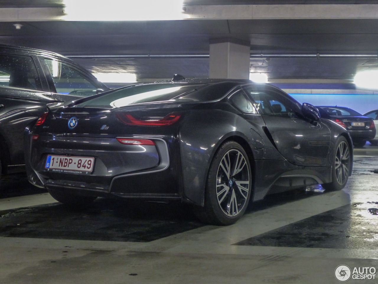 BMW i8