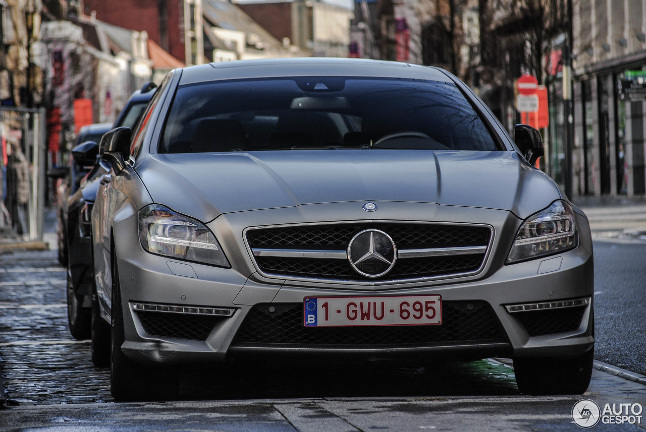 Mercedes-Benz CLS 63 AMG X218 Shooting Brake