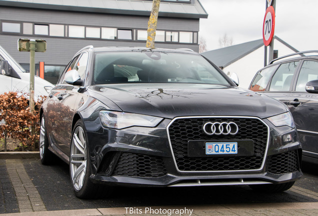 Audi RS6 Avant C7 2015