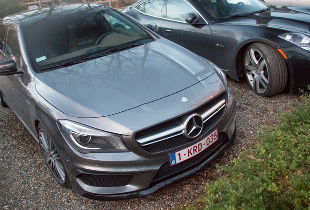 Mercedes-Benz CLA 45 AMG Shooting Brake