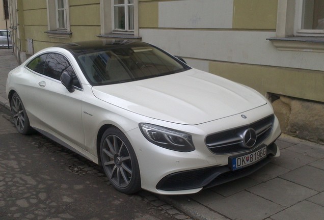 Mercedes-Benz S 63 AMG Coupé C217