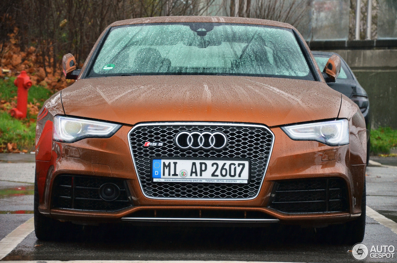 Audi RS5 B8 2012