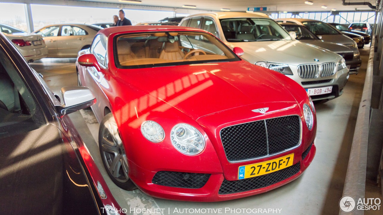 Bentley Continental GTC V8