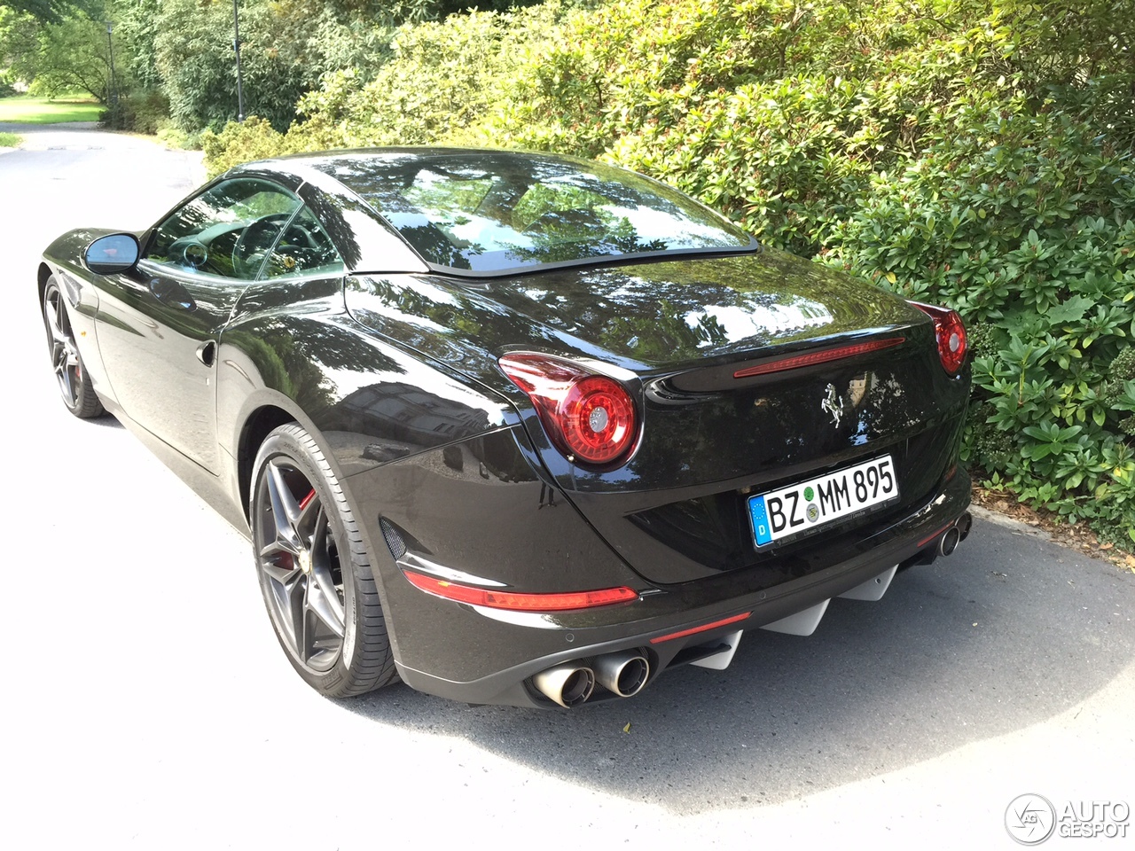 Ferrari California T