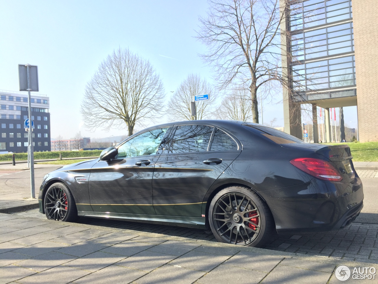 Mercedes-AMG C 63 S W205