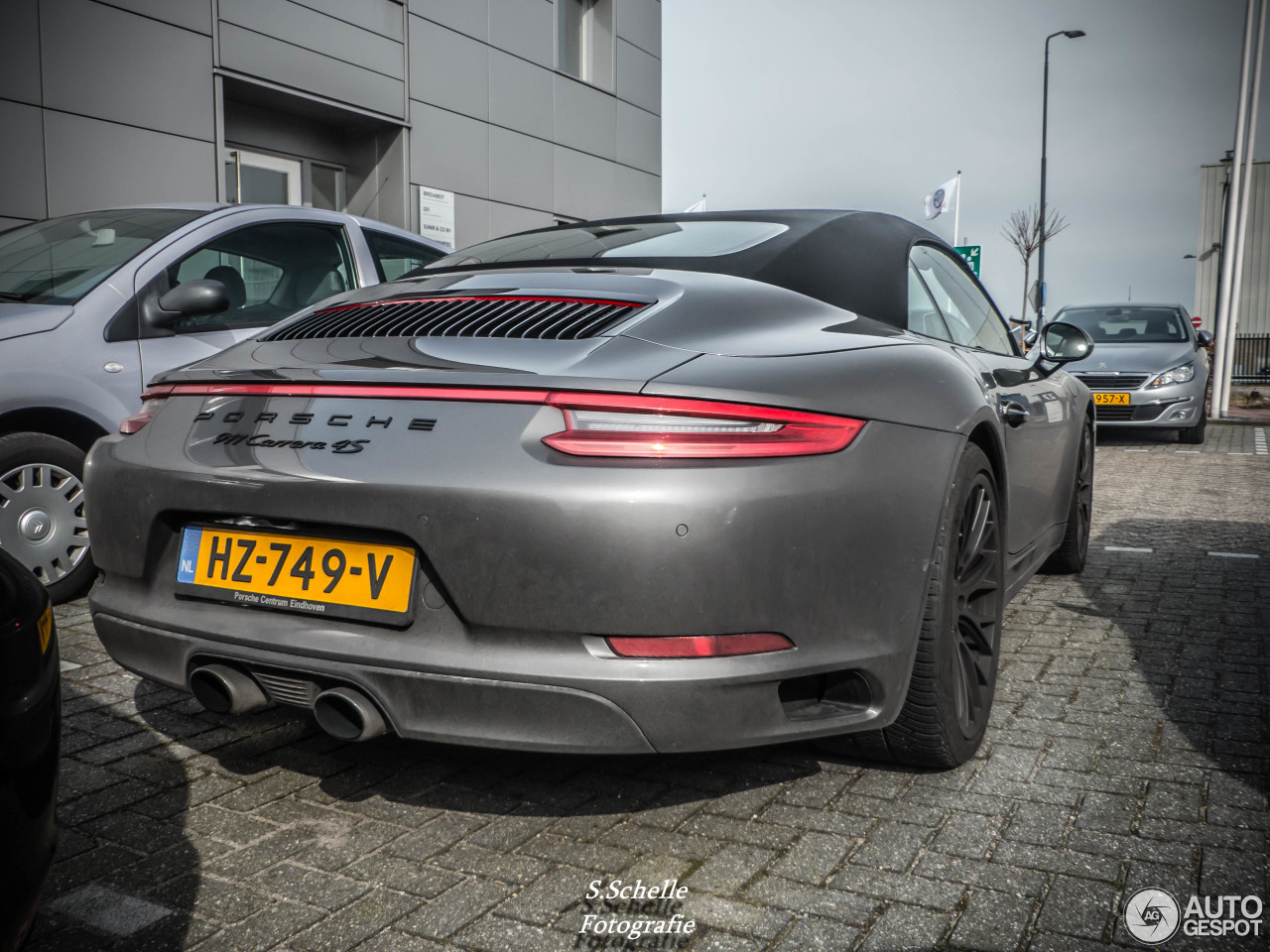 Porsche 991 Carrera 4S Cabriolet MkII