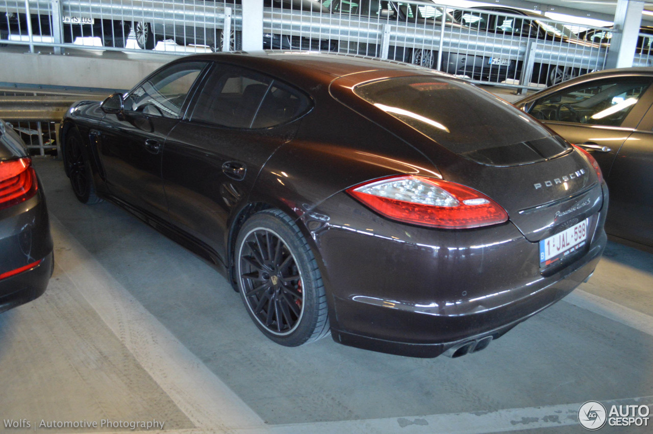 Porsche 970 Panamera Turbo S MkI