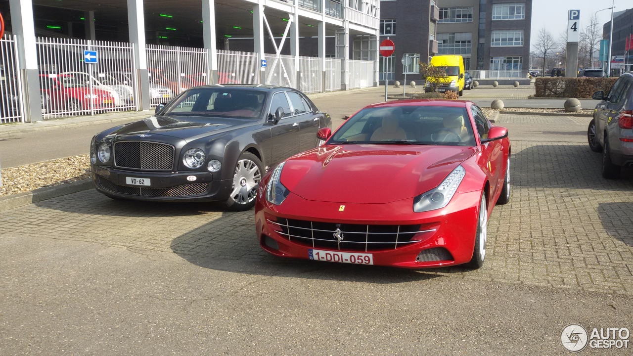 Ferrari FF