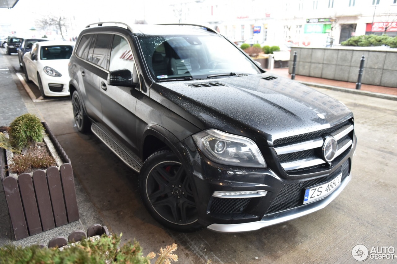 Mercedes-Benz GL 63 AMG X166