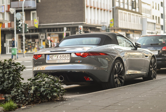 Jaguar F-TYPE S AWD Convertible