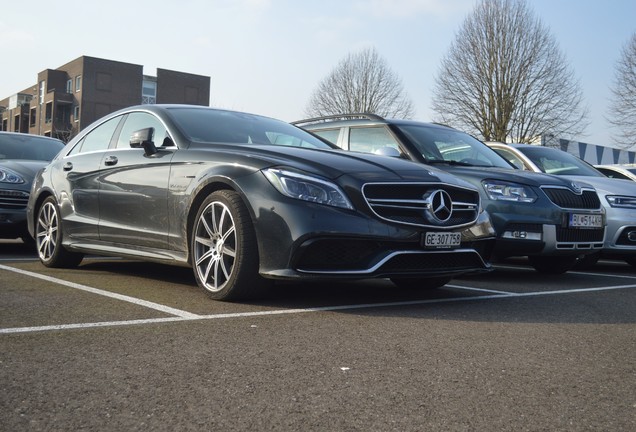 Mercedes-Benz CLS 63 AMG C218 2015