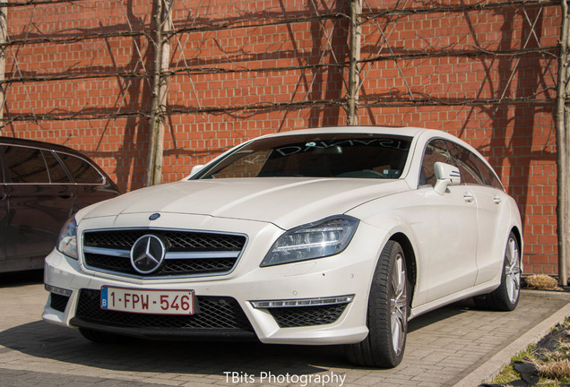 Mercedes-Benz CLS 63 AMG X218 Shooting Brake