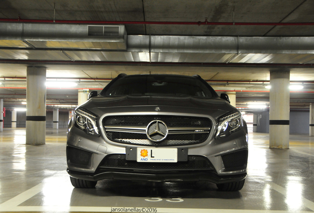 Mercedes-Benz GLA 45 AMG X156