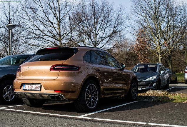 Porsche 95B Macan Turbo