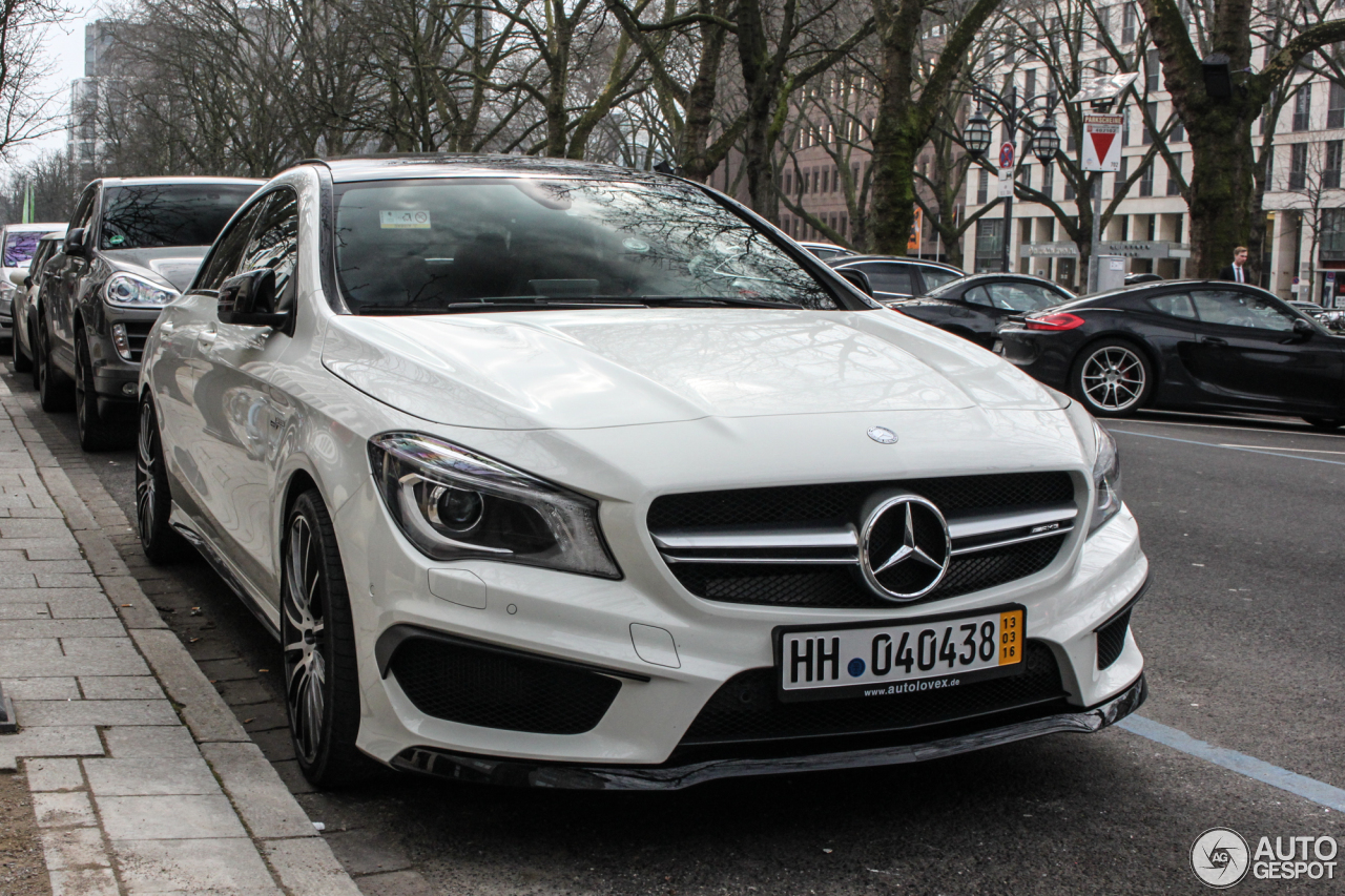 Mercedes-Benz CLA 45 AMG C117