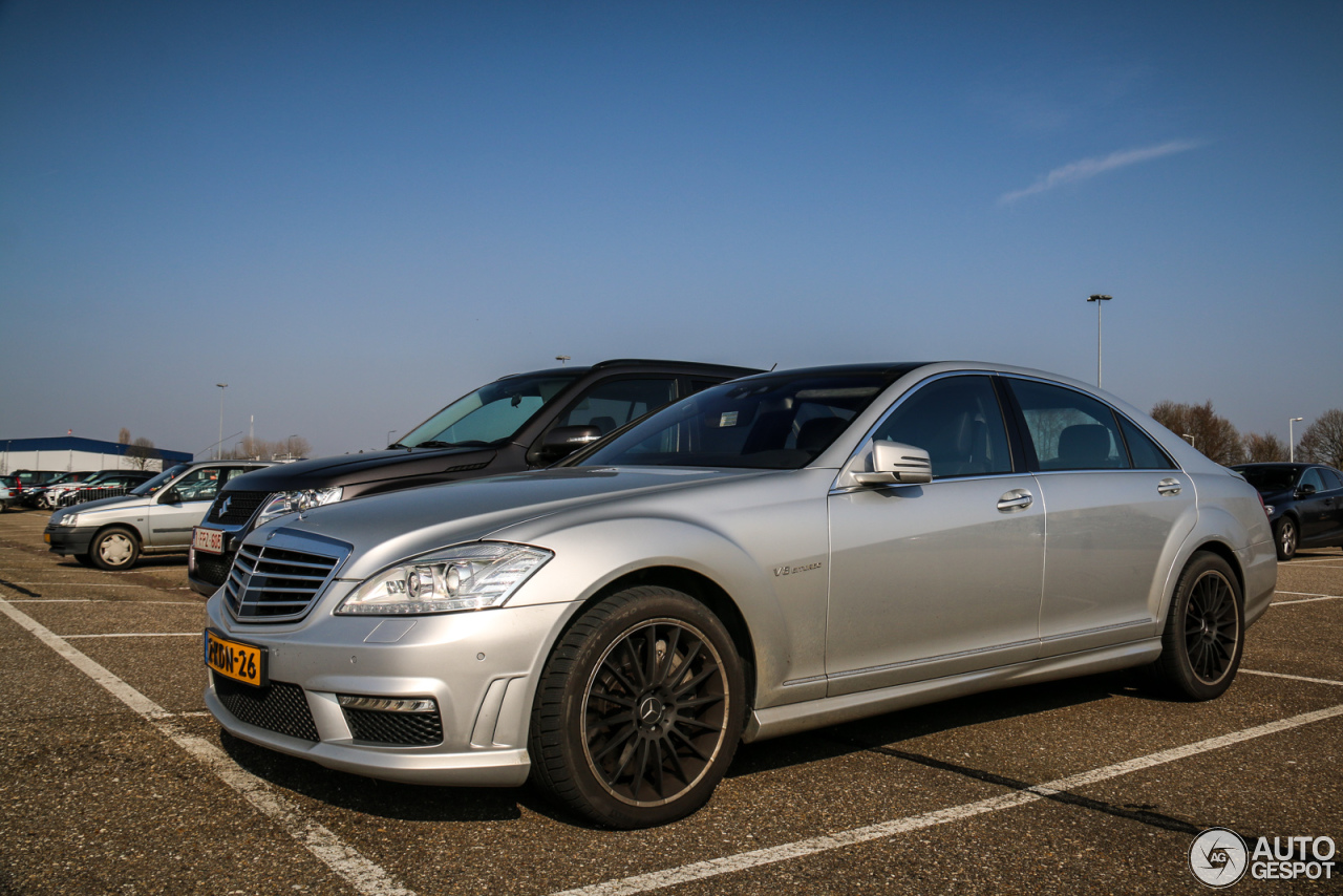 Mercedes-Benz S 63 AMG W221 2011