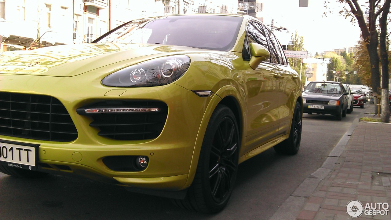 Porsche 958 Cayenne GTS