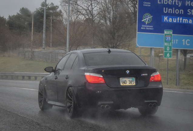 BMW M5 E60 2007