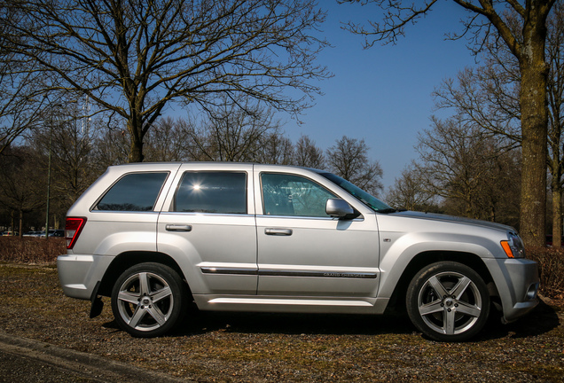 Jeep Grand Cherokee SRT-8 2005