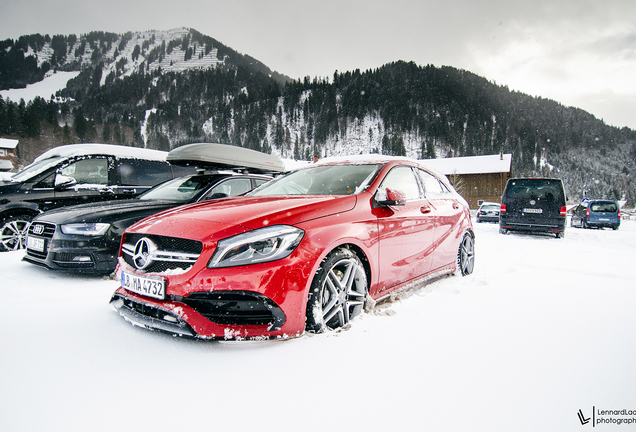 Mercedes-AMG A 45 W176 2015