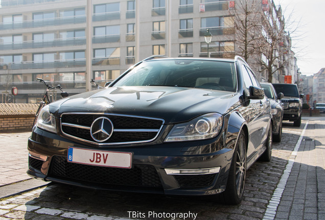 Mercedes-Benz C 63 AMG Estate 2012