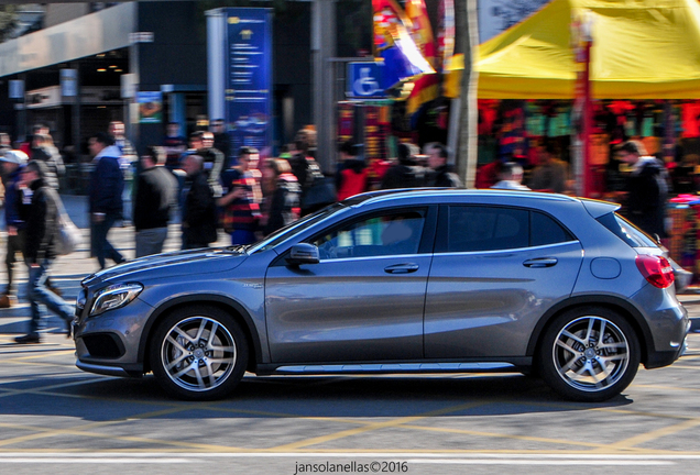 Mercedes-Benz GLA 45 AMG X156