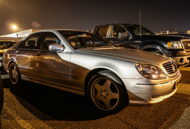 Mercedes-Benz S 55 AMG W220