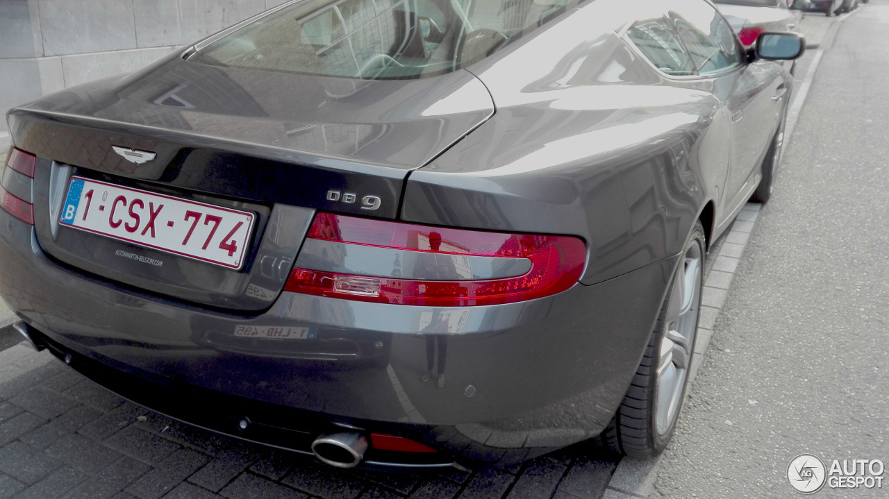 Aston Martin DB9