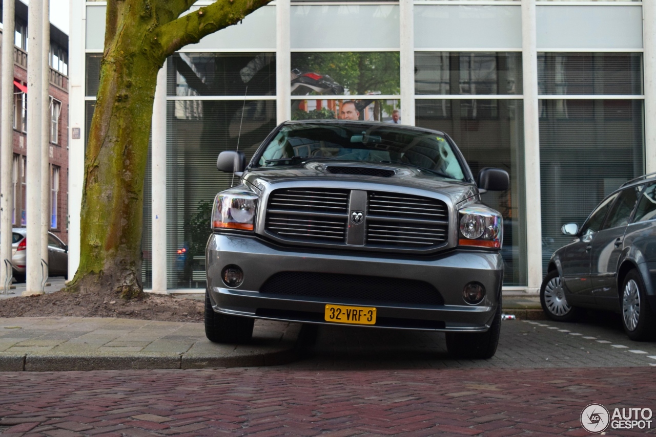 Dodge RAM SRT-10 Quad-Cab