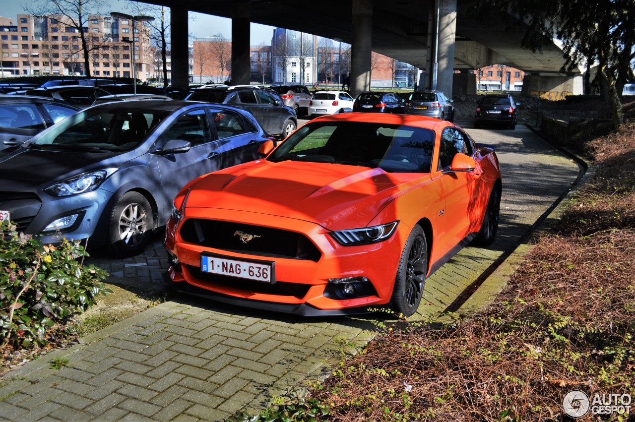 Ford Mustang GT 2015