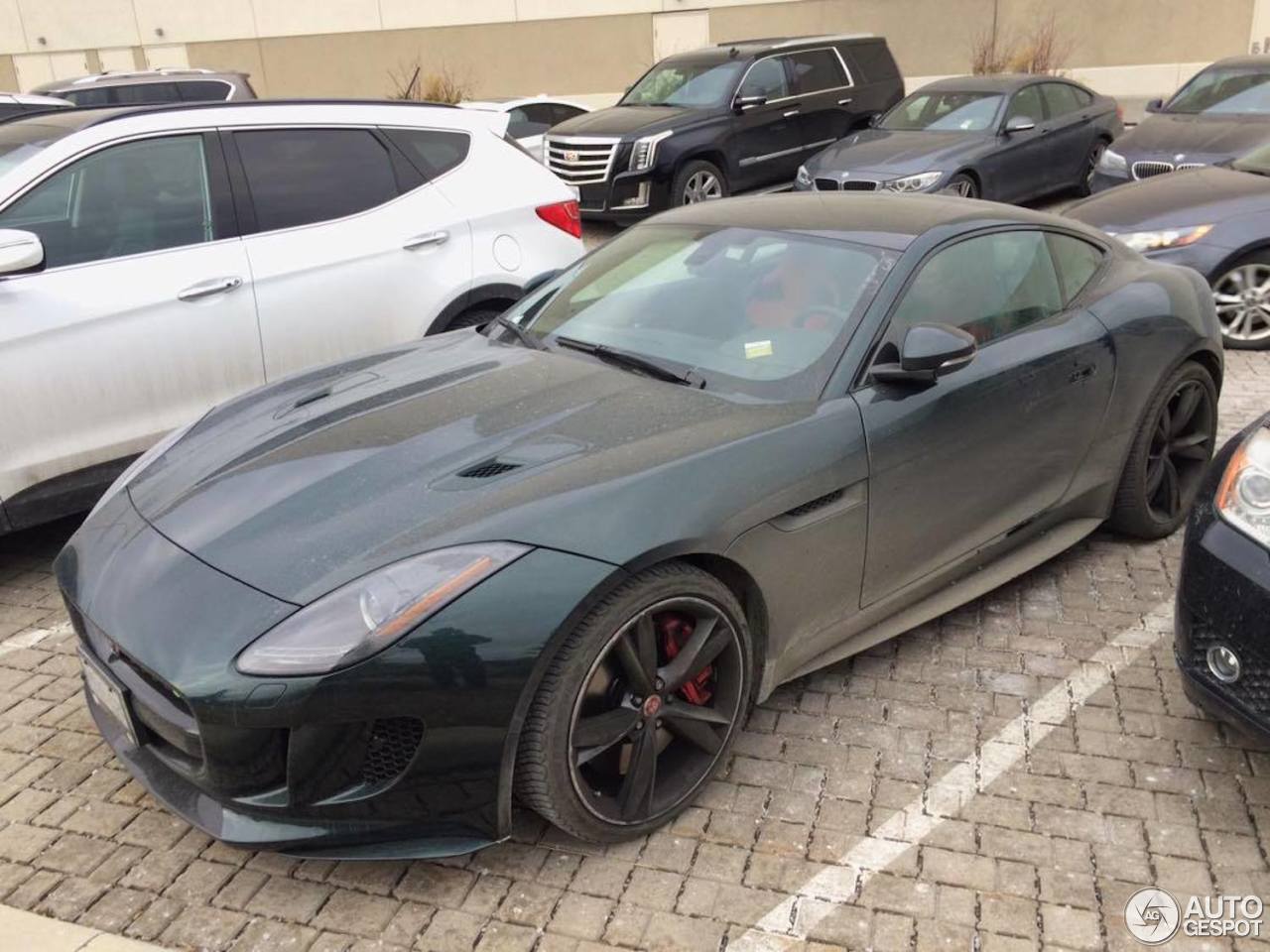 Jaguar F-TYPE R AWD Coupé