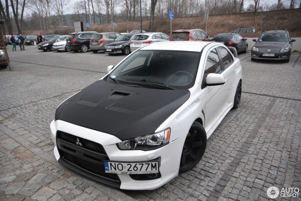 Mitsubishi Lancer Evolution X