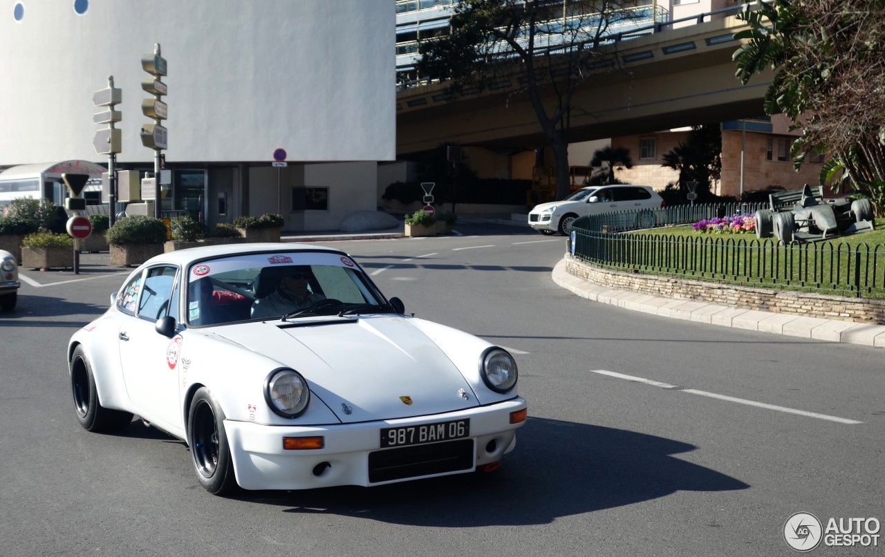 Porsche 911 Carrera RSR