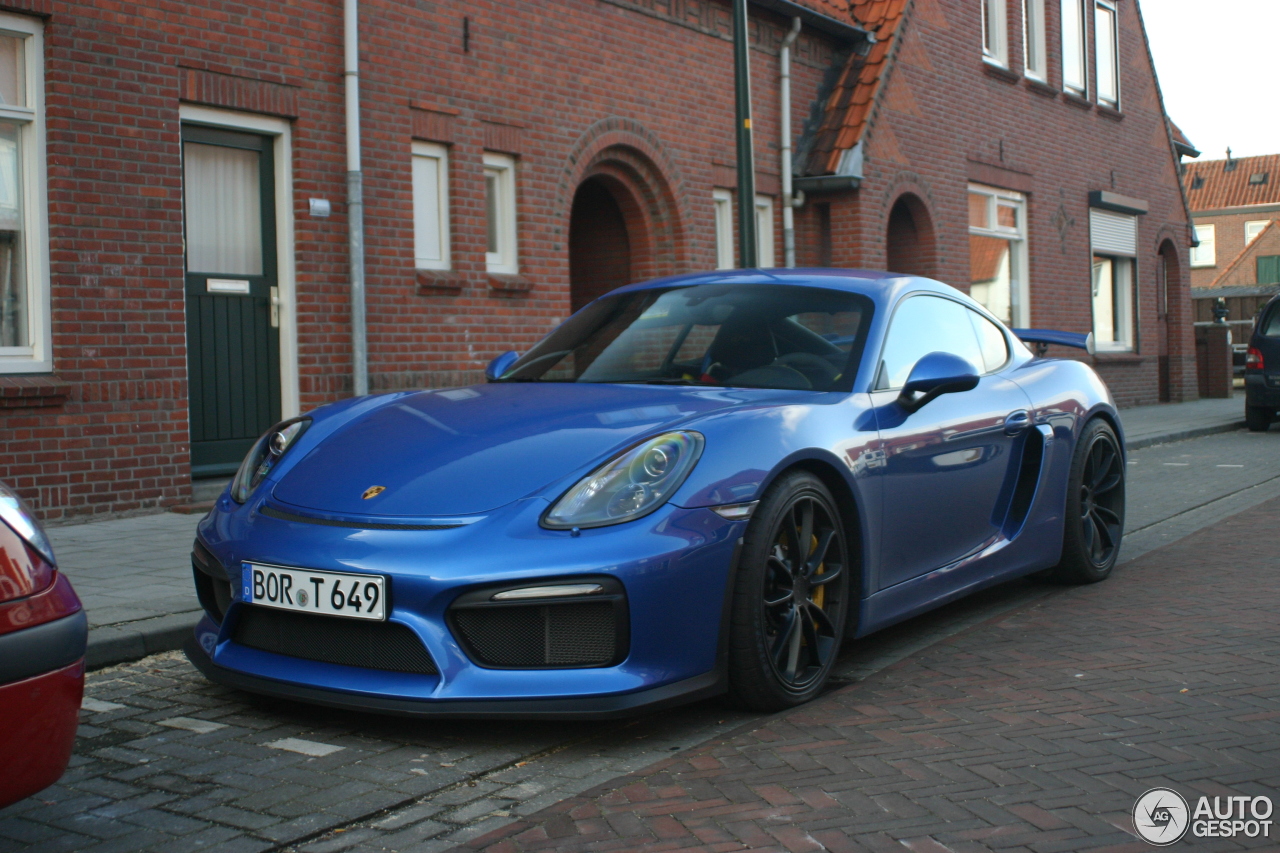 Porsche 981 Cayman GT4